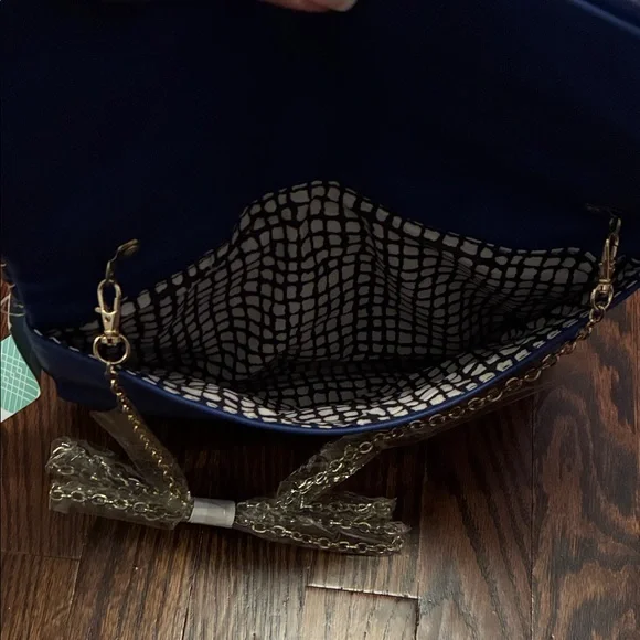 ♦️Urban Expressions Royal Blue Purse with Tassel - Picture 4 of 7